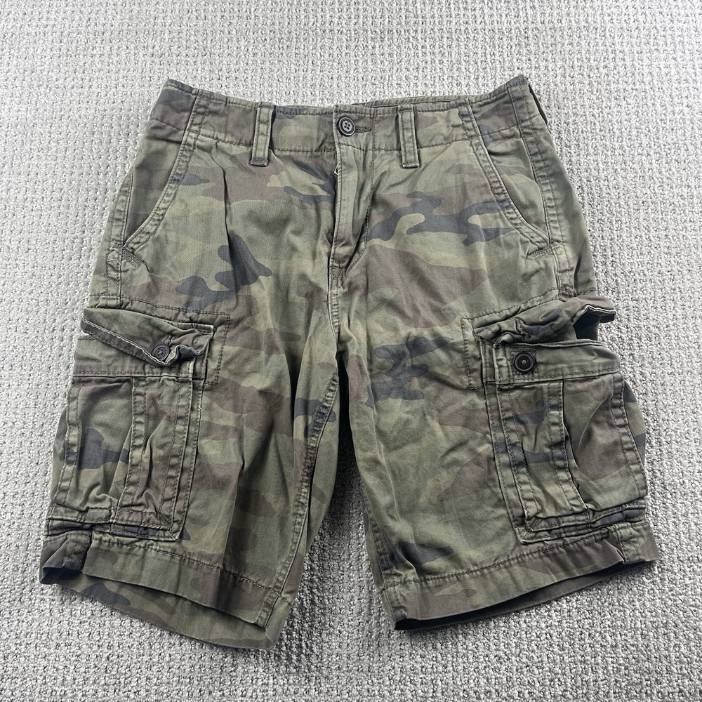American Eagle Outfitters Classic Length Camo Cargo Shorts Men's 30 (Fit 32)‎
